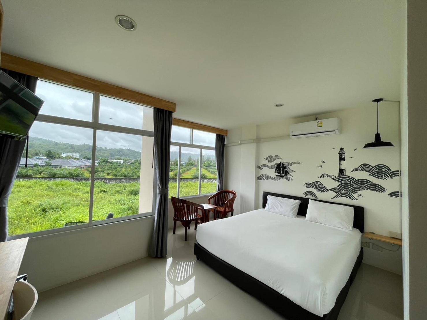 Dwell Phuket Airport Hotel At Naiyang Nai Yang Beach Εξωτερικό φωτογραφία